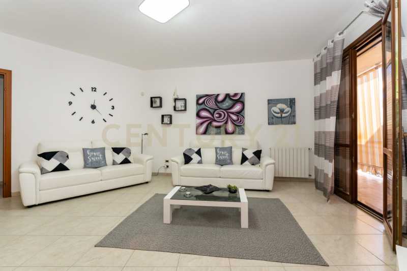 Appartamento in Vendita ad Aci Catena - 149000 Euro