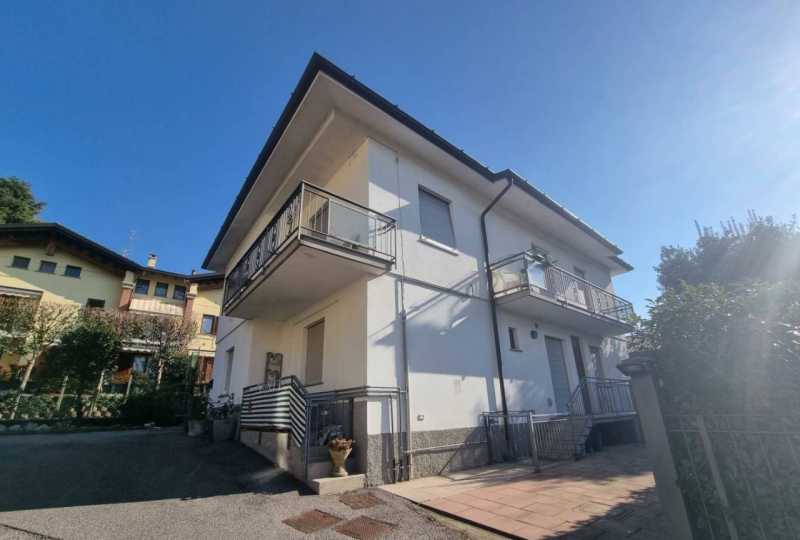 Casa Trifamiliare in Vendita ad Como - 360000 Euro