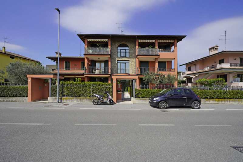 Appartamento in Vendita ad Sirmione - 330000 Euro