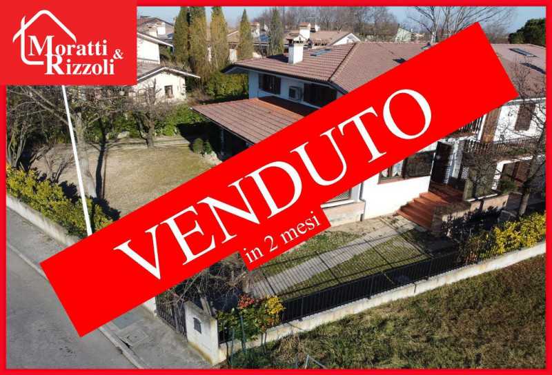 Villa Bifamiliare in Vendita ad Fiumicello Villa Vicentina - 245000 Euro