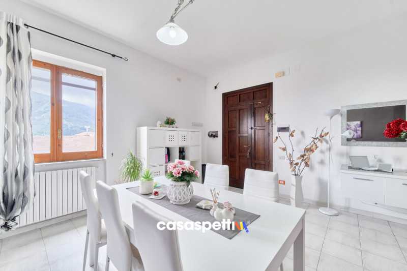 Appartamento in Vendita ad San Cipriano Picentino - 143000 Euro