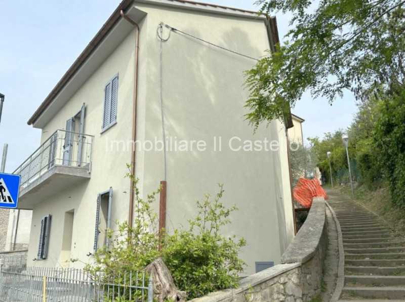 Villa in Vendita ad Castiglione del Lago - 360000 Euro