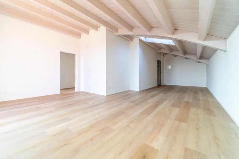 Appartamento in Vendita ad Parma - 325000 Euro