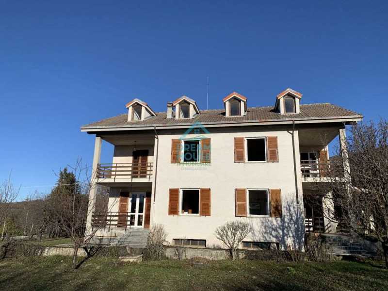 villa in Vendita ad Cantalupo Ligure - 250000 Euro