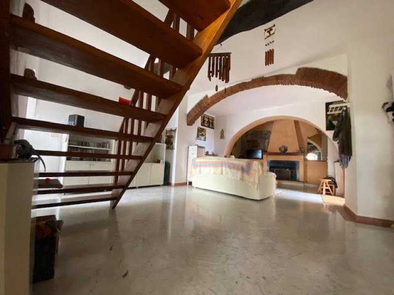 Villa QuadriFamiliare in Vendita ad Fosdinovo - 229000 Euro