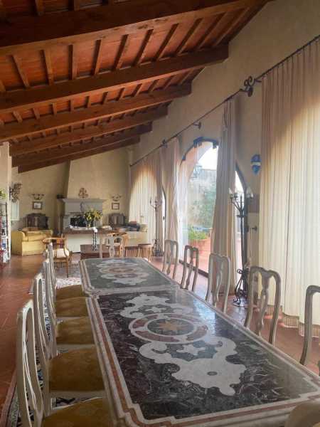 Villa Singola in Vendita ad Casciana Terme Lari - 690000 Euro