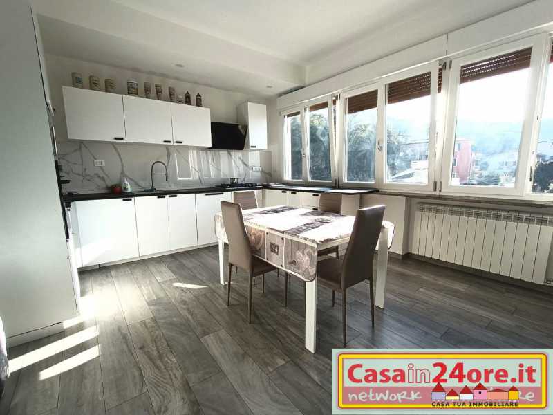 Appartamento in Vendita ad Carrara - 215000 Euro