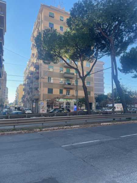 Appartamento in Vendita ad Roma - 330000 Euro