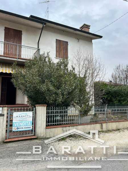 Villa a Schiera in Vendita ad Pegognaga - 185000 Euro