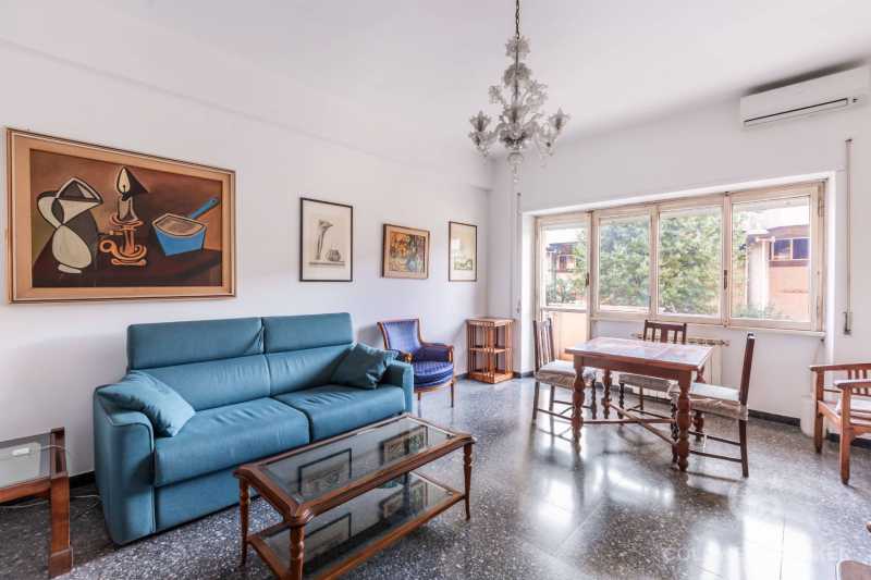 Appartamento in Vendita ad Roma - 450000 Euro