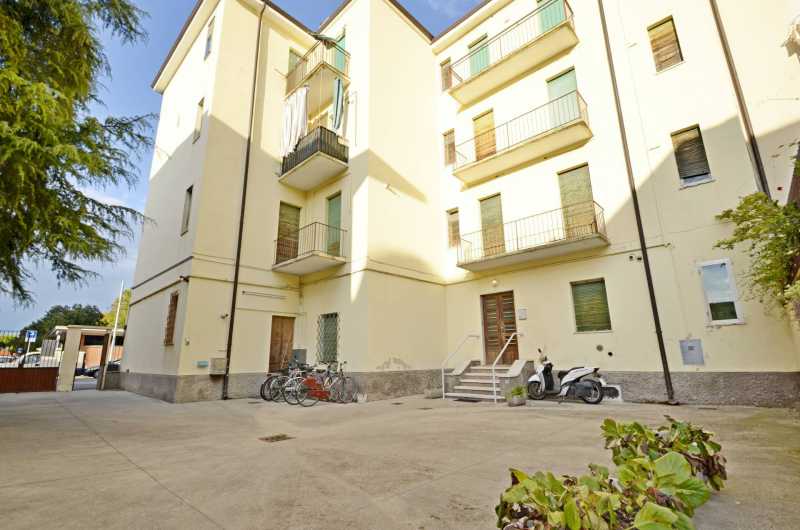 Appartamento in Vendita ad Verona - 220000 Euro