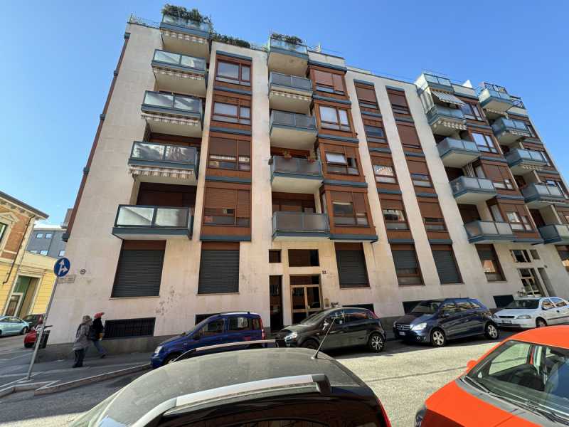 Appartamento in Vendita ad Torino - 250000 Euro