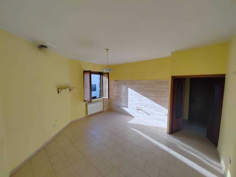 Appartamento in Vendita ad Giuliano di Roma - 89000 Euro