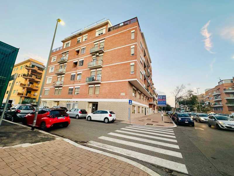 Appartamento in Affitto ad Roma - 1400 Euro