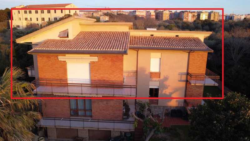 Villa Bifamiliare in Vendita ad Sassari - 370000 Euro