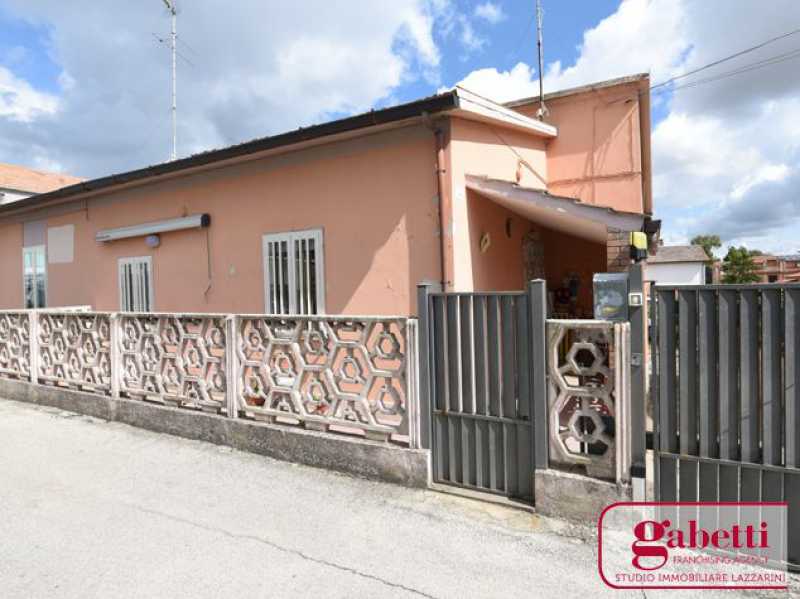 Villa in Vendita ad Civita Castellana - 139000 Euro