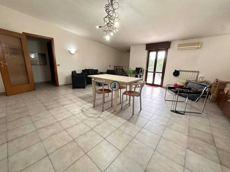 Appartamento in Vendita ad Caserta - 300000 Euro