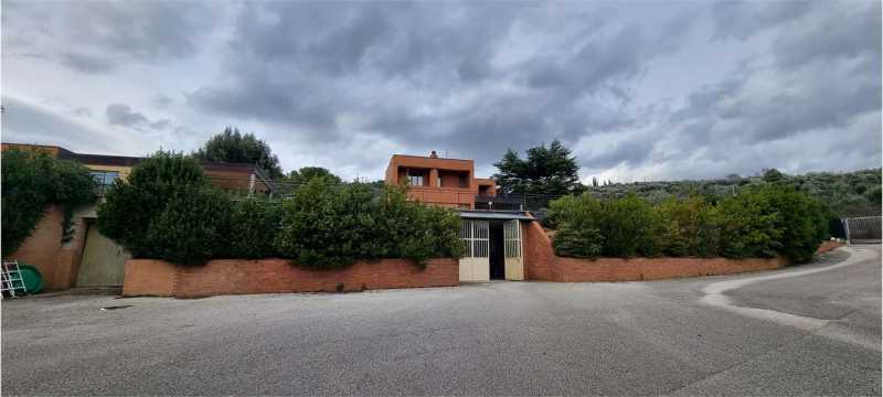 villa in Vendita ad Perugia - 850000 Euro