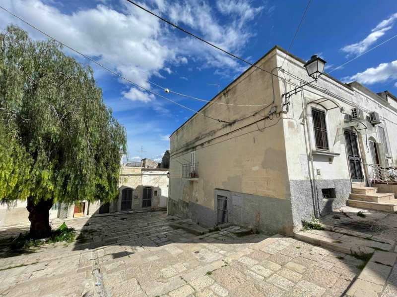 Casa Indipendente in Vendita ad Canosa di Puglia - 48000 Euro