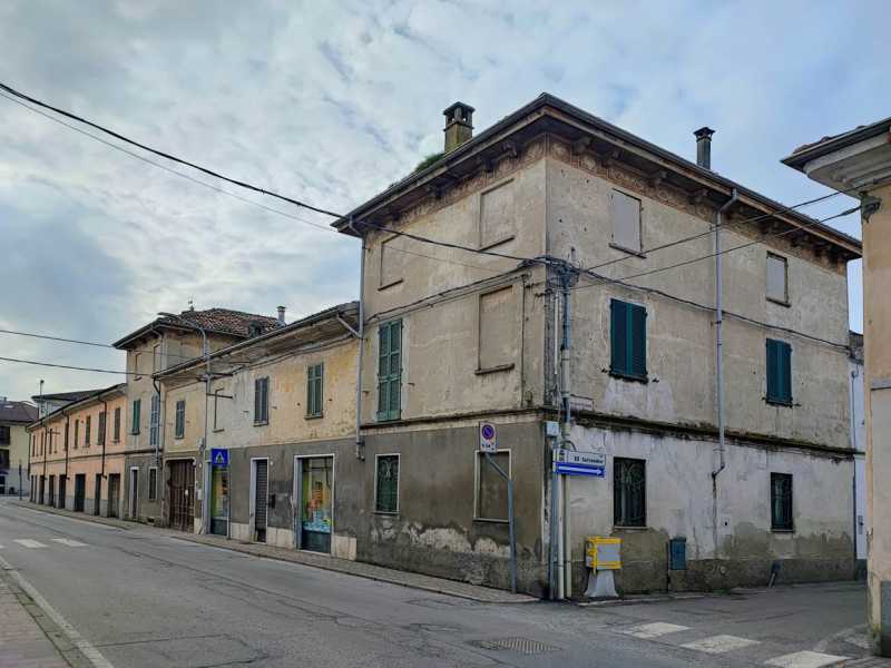 Edificio-Stabile-Palazzo in Vendita ad Cilavegna - 55000 Euro