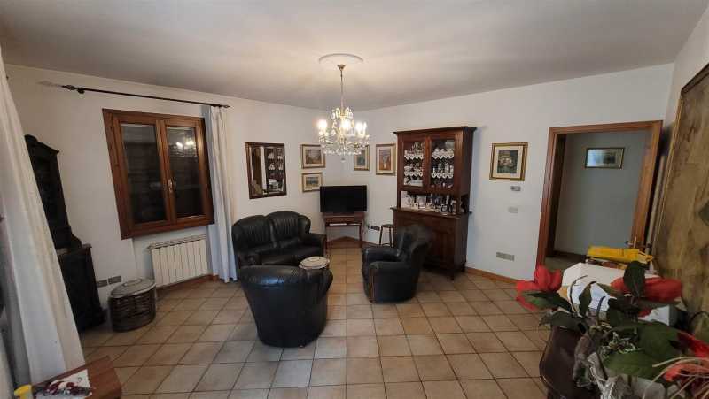 Casa Bifamiliare in Vendita ad Salzano - 309000 Euro