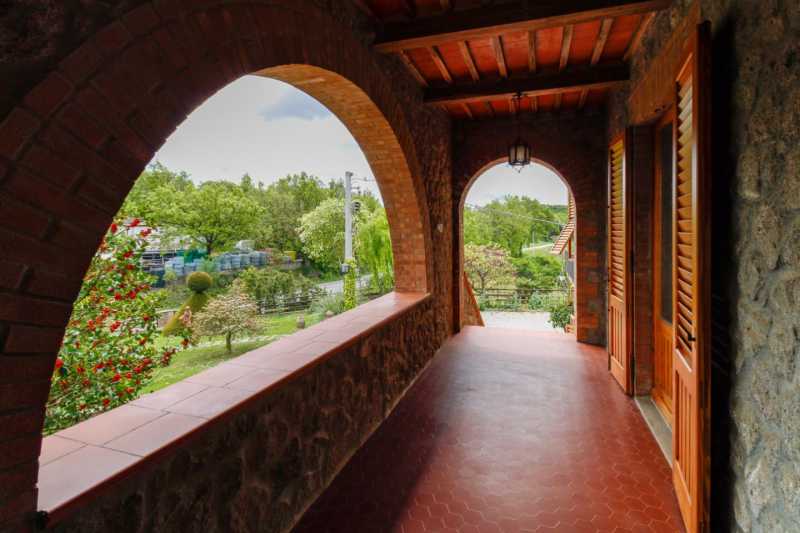 Villa Singola in Vendita ad Montalcino - 890000 Euro