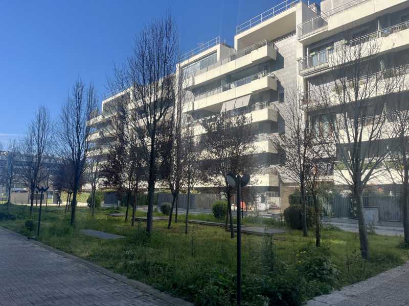 Appartamento in Vendita ad Roma - 325000 Euro