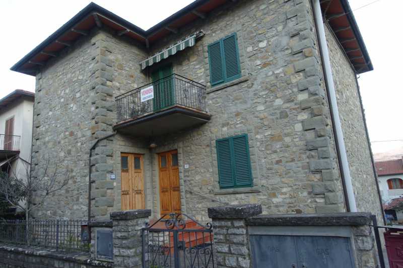 Casa Indipendente in Vendita ad Bibbiena - 120000 Euro