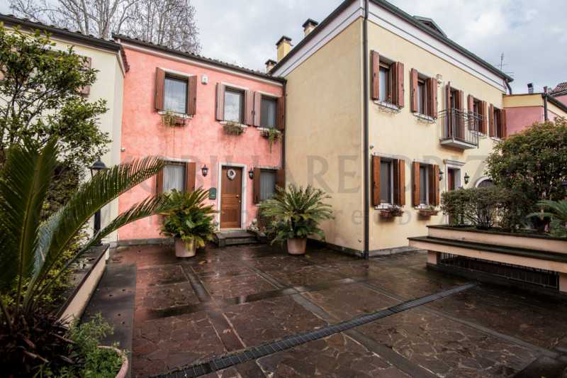 Casa Indipendente in Vendita ad Padova - 1080000 Euro