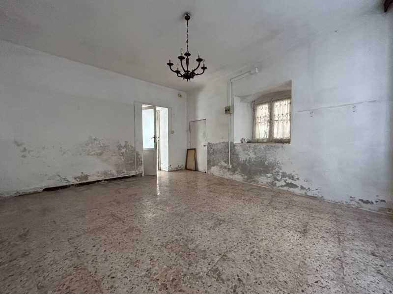 Appartamento in Vendita ad Scanzorosciate - 44000 Euro