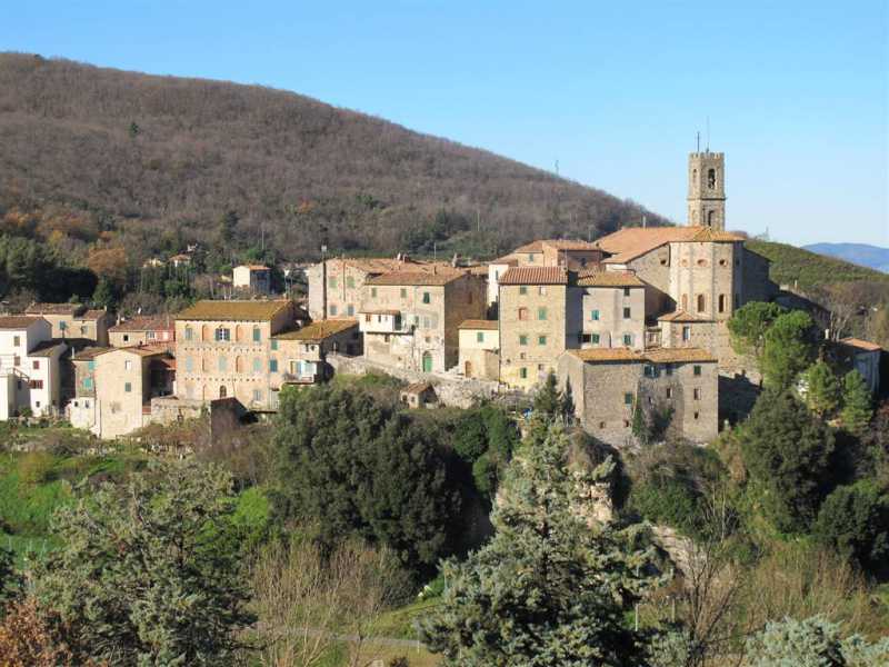 Appartamento in Vendita ad Castelnuovo di Val di Cecina - 110000 Euro