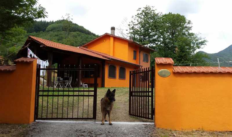 Villa Singola in Vendita ad Abetone Cutigliano - 350000 Euro