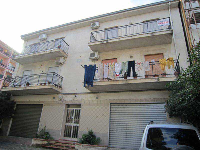 Appartamento in Vendita ad Corigliano-rossano - 150000 Euro