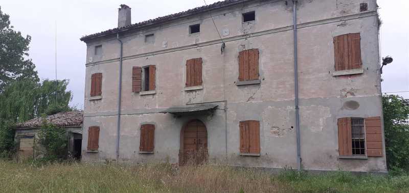 Casa Indipendente in Vendita ad Poggio Rusco - 70000 Euro