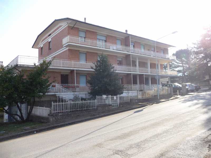 Appartamento in Vendita ad Castel del Piano - 165000 Euro