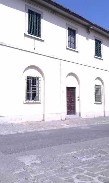 Edificio-Stabile-Palazzo in Vendita ad Firenze - 850000 Euro