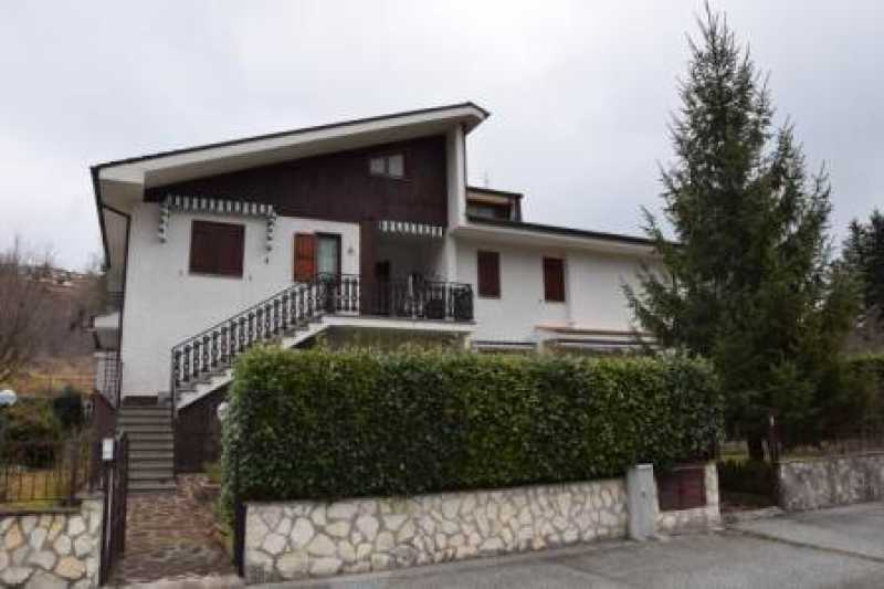 Villa Singola in Vendita ad Arcinazzo Romano - 110000 Euro