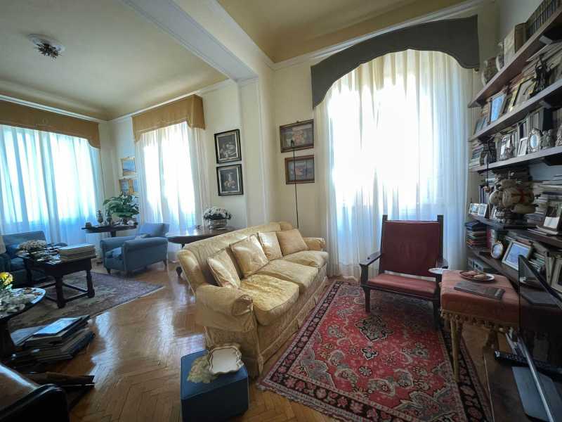 Appartamento in Vendita ad Firenze - 590000 Euro