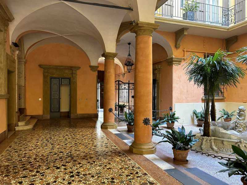 Appartamento in Affitto ad Bologna - 1500 Euro