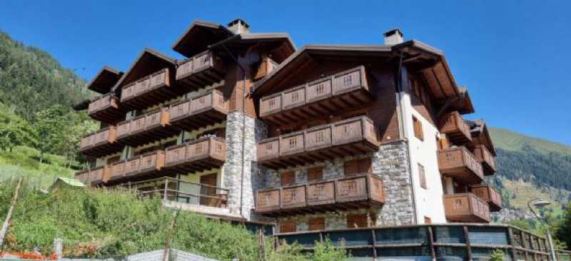 Appartamento in Vendita ad Ponte di Legno - 220000 Euro