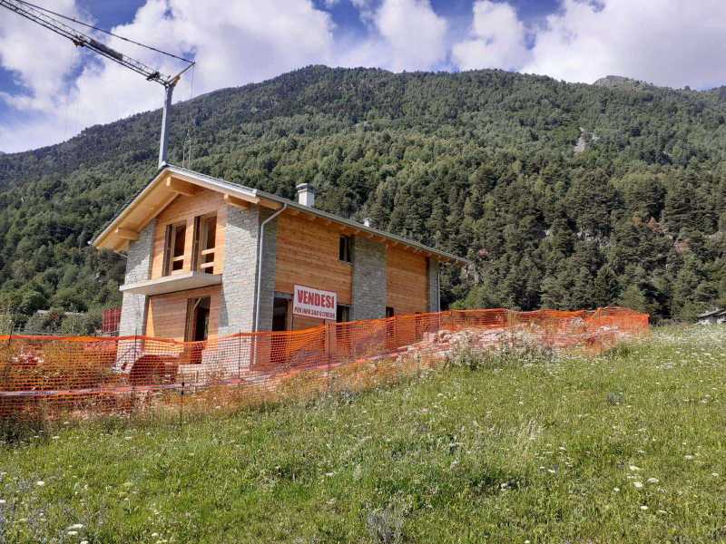 Casa Bifamiliare in Vendita ad Civo - 130000 Euro