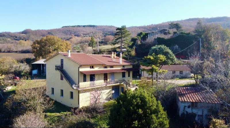 Casa Indipendente in Vendita ad Assisi - 250000 Euro