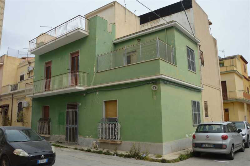 Casa Indipendente in Vendita ad Avola - 77000 Euro