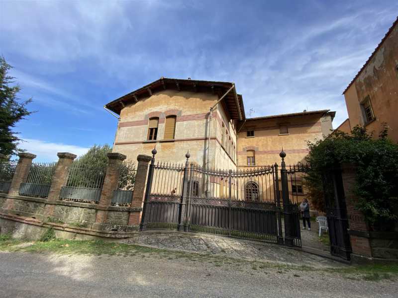 Azienda Agricola in Vendita ad Greve in Chianti - 1480000 Euro