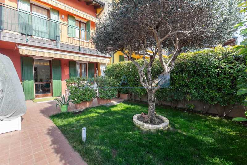 Appartamento in Vendita ad Castelnuovo del Garda - 220000 Euro