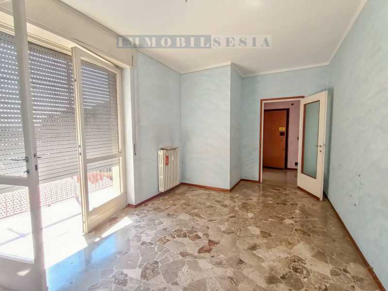 Appartamento in Vendita ad Borgosesia - 38000 Euro