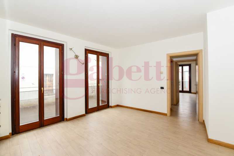 Appartamento in Vendita ad Cabiate - 119500 Euro