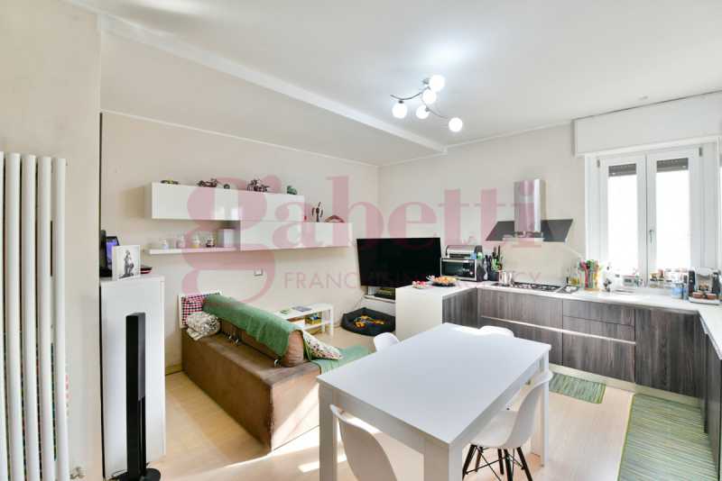 Appartamento in Vendita ad Cabiate - 94000 Euro