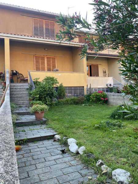 Villa a Schiera in Vendita ad Mede - 120000 Euro