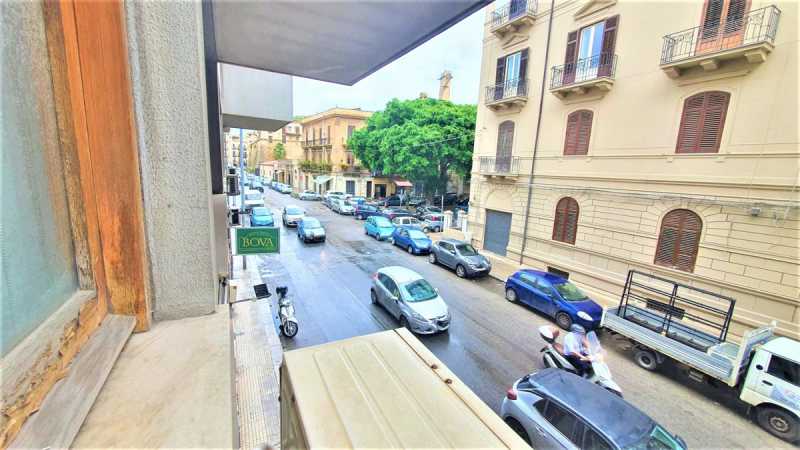 Ufficio in Vendita ad Palermo - 108000 Euro